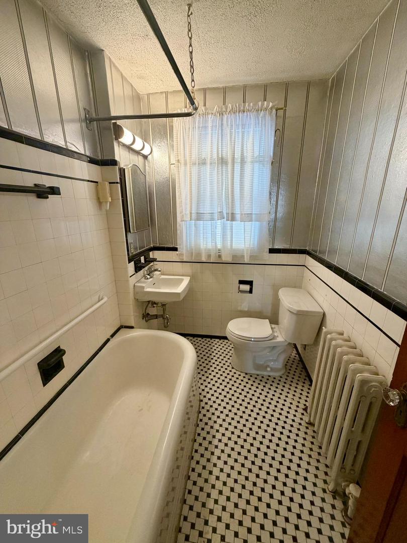 615 POWHATAN PL NW, WASHINGTON, District Of Columbia 20011, 3 Bedrooms Bedrooms, 11 Rooms Rooms,2 BathroomsBathrooms,Residential,For sale,615 POWHATAN PL NW,DCDC2233148 MLS # DCDC2233148