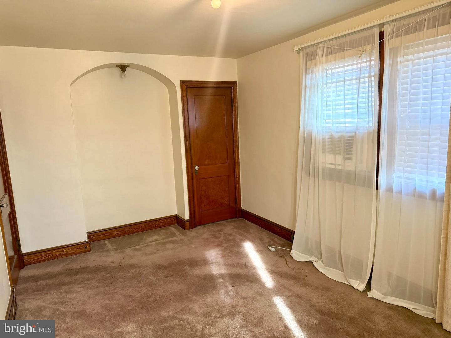 615 POWHATAN PL NW, WASHINGTON, District Of Columbia 20011, 3 Bedrooms Bedrooms, 11 Rooms Rooms,2 BathroomsBathrooms,Residential,For sale,615 POWHATAN PL NW,DCDC2233148 MLS # DCDC2233148