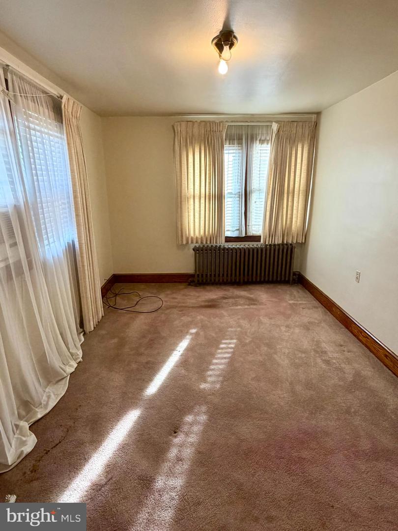 615 POWHATAN PL NW, WASHINGTON, District Of Columbia 20011, 3 Bedrooms Bedrooms, 11 Rooms Rooms,2 BathroomsBathrooms,Residential,For sale,615 POWHATAN PL NW,DCDC2233148 MLS # DCDC2233148