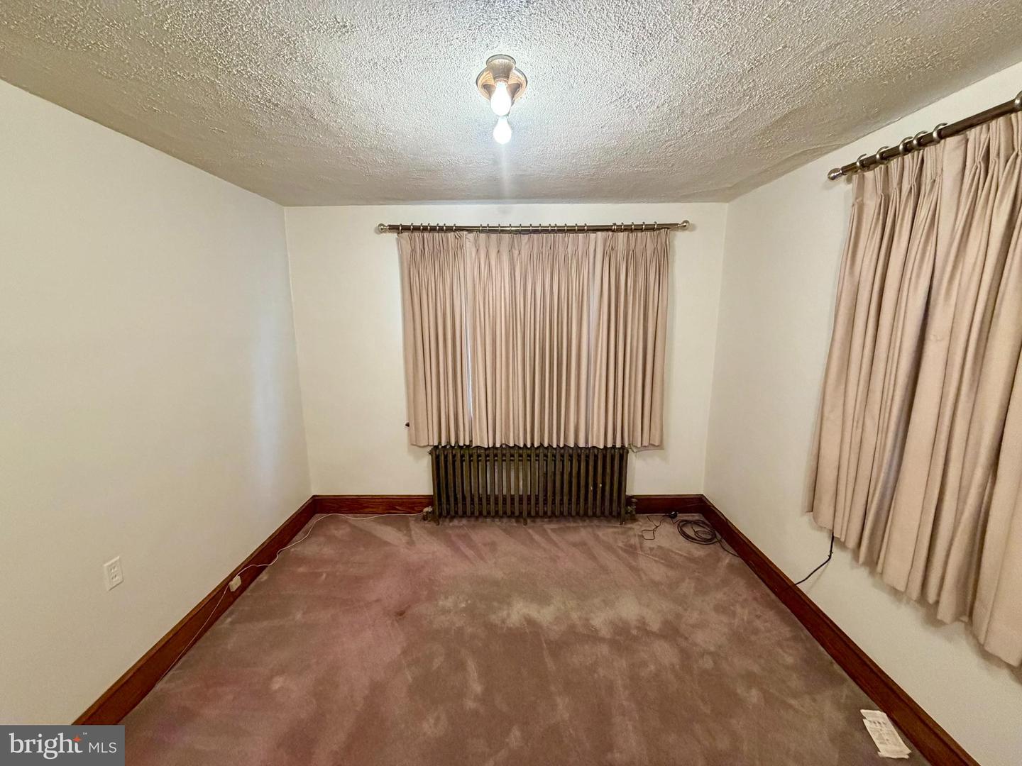 615 POWHATAN PL NW, WASHINGTON, District Of Columbia 20011, 3 Bedrooms Bedrooms, 11 Rooms Rooms,2 BathroomsBathrooms,Residential,For sale,615 POWHATAN PL NW,DCDC2233148 MLS # DCDC2233148