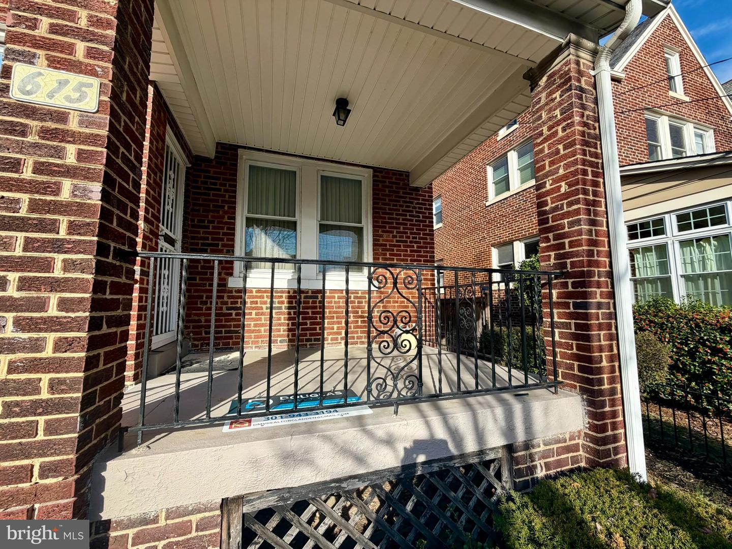 615 POWHATAN PL NW, WASHINGTON, District Of Columbia 20011, 3 Bedrooms Bedrooms, 11 Rooms Rooms,2 BathroomsBathrooms,Residential,For sale,615 POWHATAN PL NW,DCDC2233148 MLS # DCDC2233148