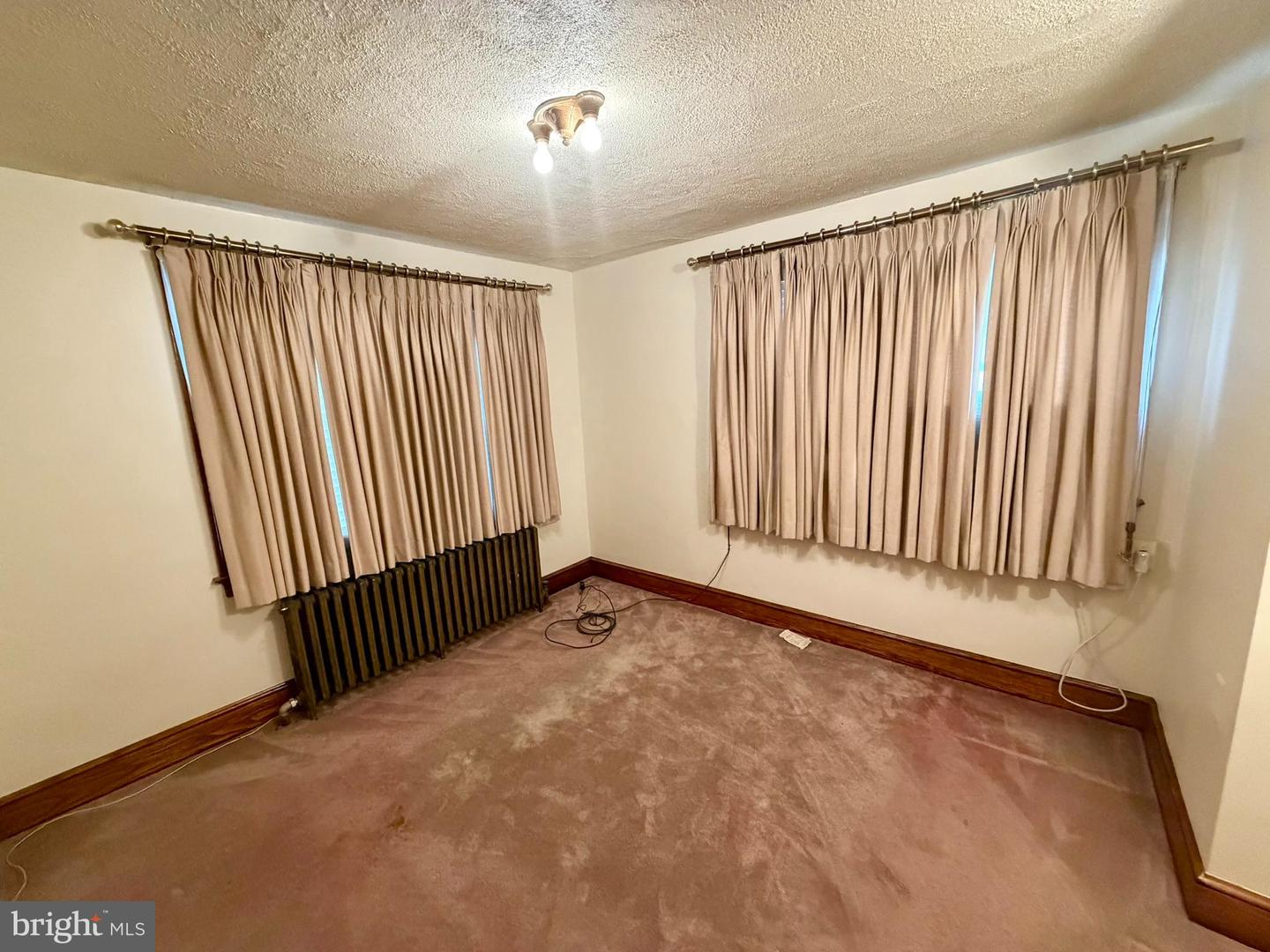 615 POWHATAN PL NW, WASHINGTON, District Of Columbia 20011, 3 Bedrooms Bedrooms, 11 Rooms Rooms,2 BathroomsBathrooms,Residential,For sale,615 POWHATAN PL NW,DCDC2233148 MLS # DCDC2233148