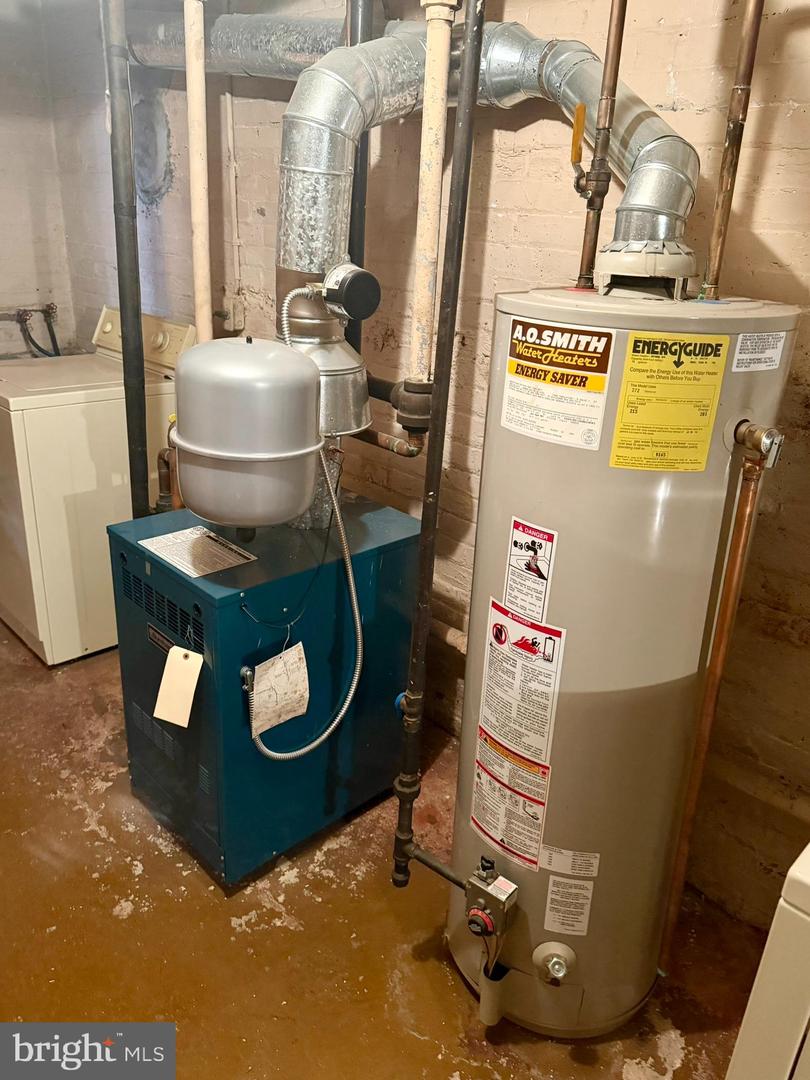 615 POWHATAN PL NW, WASHINGTON, District Of Columbia 20011, 3 Bedrooms Bedrooms, 11 Rooms Rooms,2 BathroomsBathrooms,Residential,For sale,615 POWHATAN PL NW,DCDC2233148 MLS # DCDC2233148