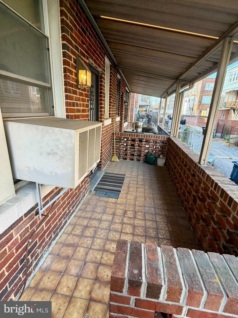 615 POWHATAN PL NW, WASHINGTON, District Of Columbia 20011, 3 Bedrooms Bedrooms, 11 Rooms Rooms,2 BathroomsBathrooms,Residential,For sale,615 POWHATAN PL NW,DCDC2233148 MLS # DCDC2233148