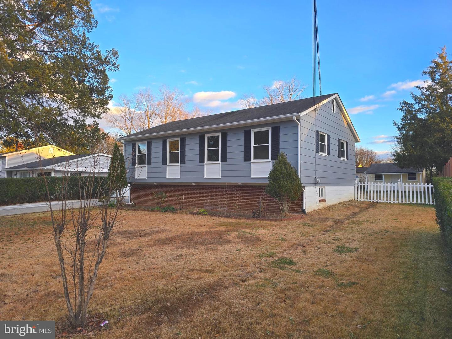 4813 LAWRENCE ST, ALEXANDRIA, Virginia 22309, 4 Bedrooms Bedrooms, ,2 BathroomsBathrooms,Residential,For sale,4813 LAWRENCE ST,VAFX2280608 MLS # VAFX2280608