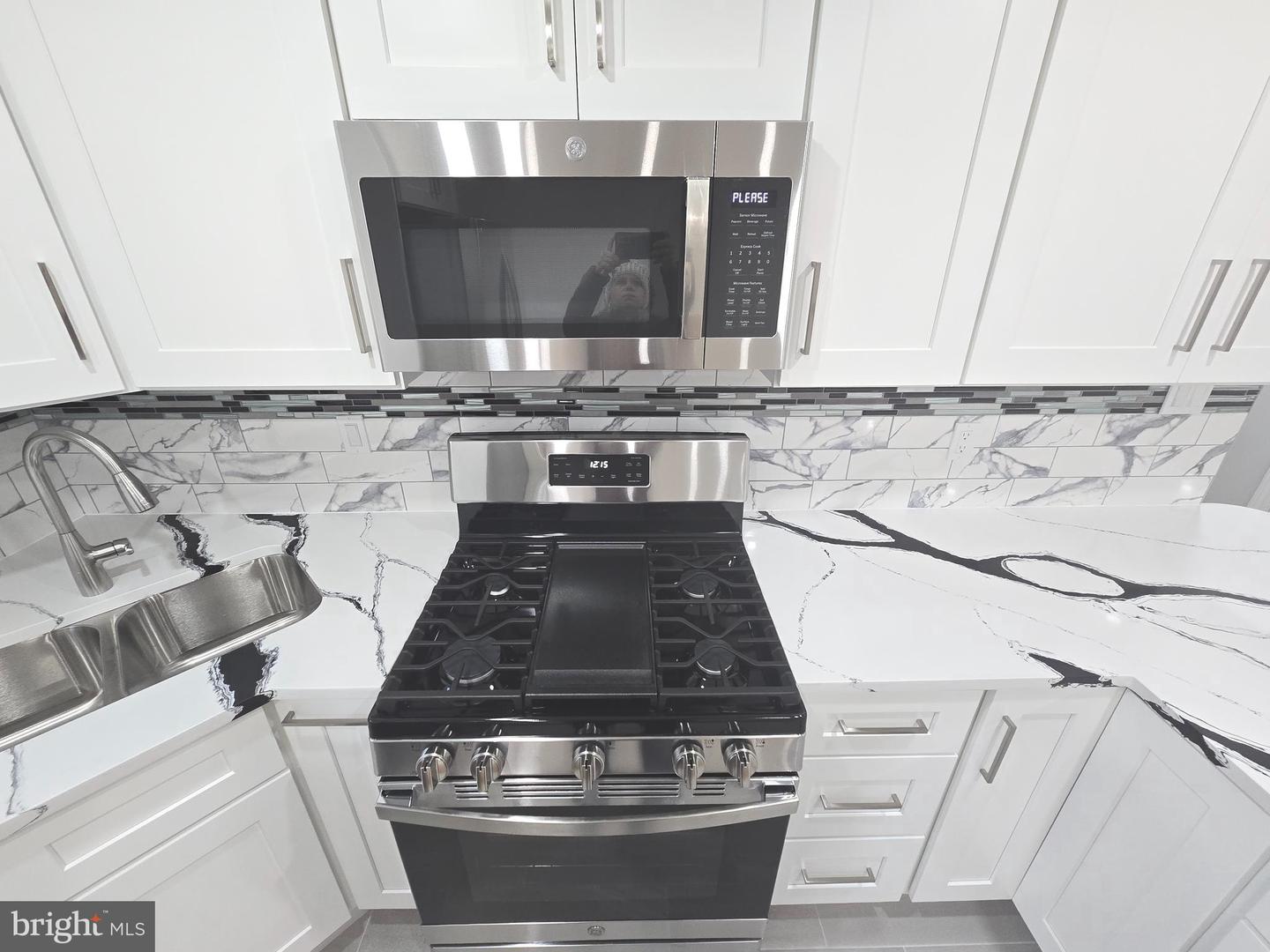 4813 LAWRENCE ST, ALEXANDRIA, Virginia 22309, 4 Bedrooms Bedrooms, ,2 BathroomsBathrooms,Residential,For sale,4813 LAWRENCE ST,VAFX2280608 MLS # VAFX2280608