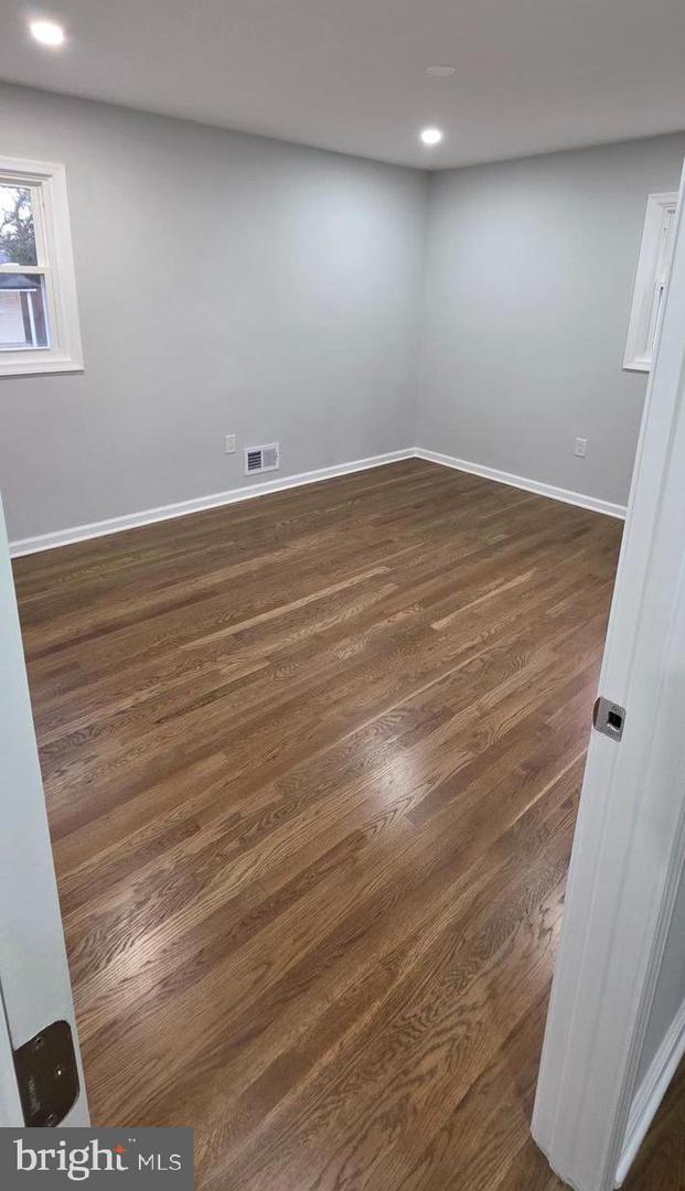 4813 LAWRENCE ST, ALEXANDRIA, Virginia 22309, 4 Bedrooms Bedrooms, ,2 BathroomsBathrooms,Residential,For sale,4813 LAWRENCE ST,VAFX2280608 MLS # VAFX2280608