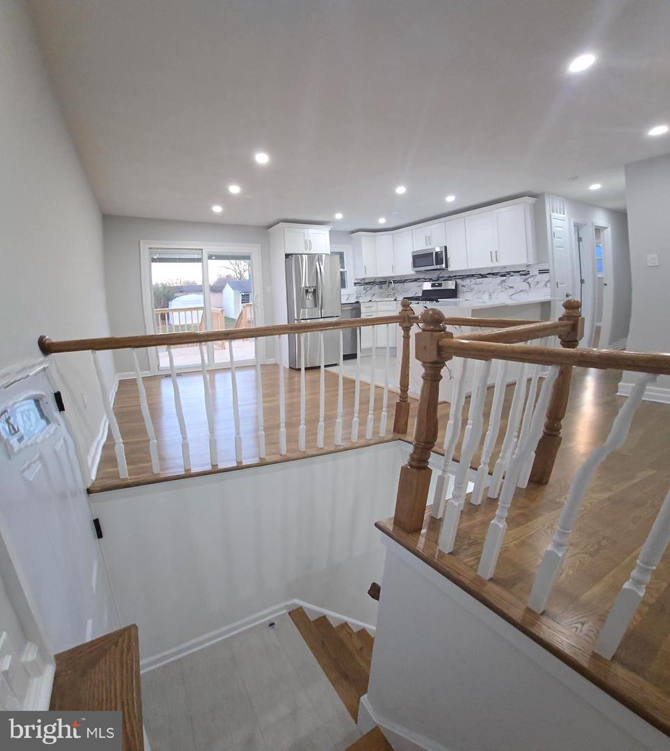 4813 LAWRENCE ST, ALEXANDRIA, Virginia 22309, 4 Bedrooms Bedrooms, ,2 BathroomsBathrooms,Residential,For sale,4813 LAWRENCE ST,VAFX2280608 MLS # VAFX2280608