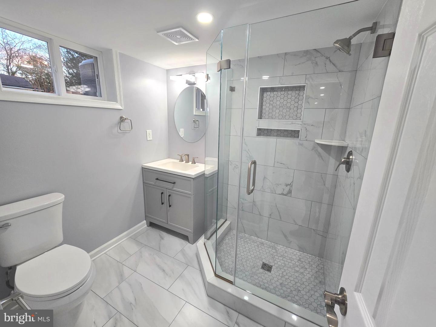 4813 LAWRENCE ST, ALEXANDRIA, Virginia 22309, 4 Bedrooms Bedrooms, ,2 BathroomsBathrooms,Residential,For sale,4813 LAWRENCE ST,VAFX2280608 MLS # VAFX2280608