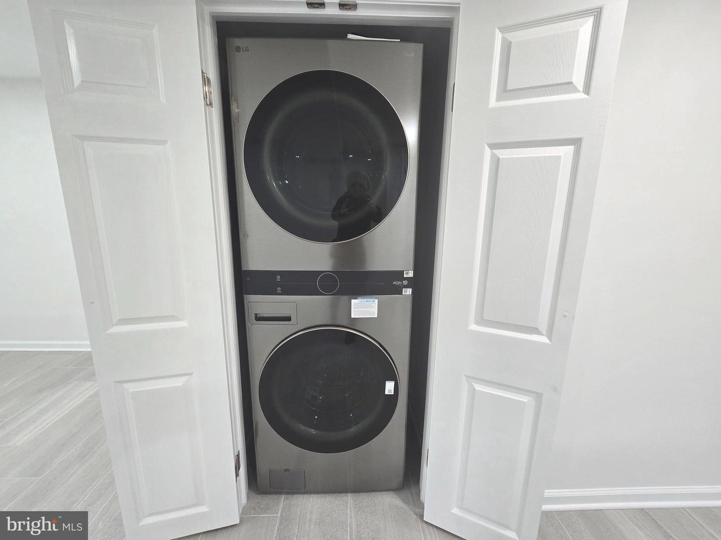 4813 LAWRENCE ST, ALEXANDRIA, Virginia 22309, 4 Bedrooms Bedrooms, ,2 BathroomsBathrooms,Residential,For sale,4813 LAWRENCE ST,VAFX2280608 MLS # VAFX2280608