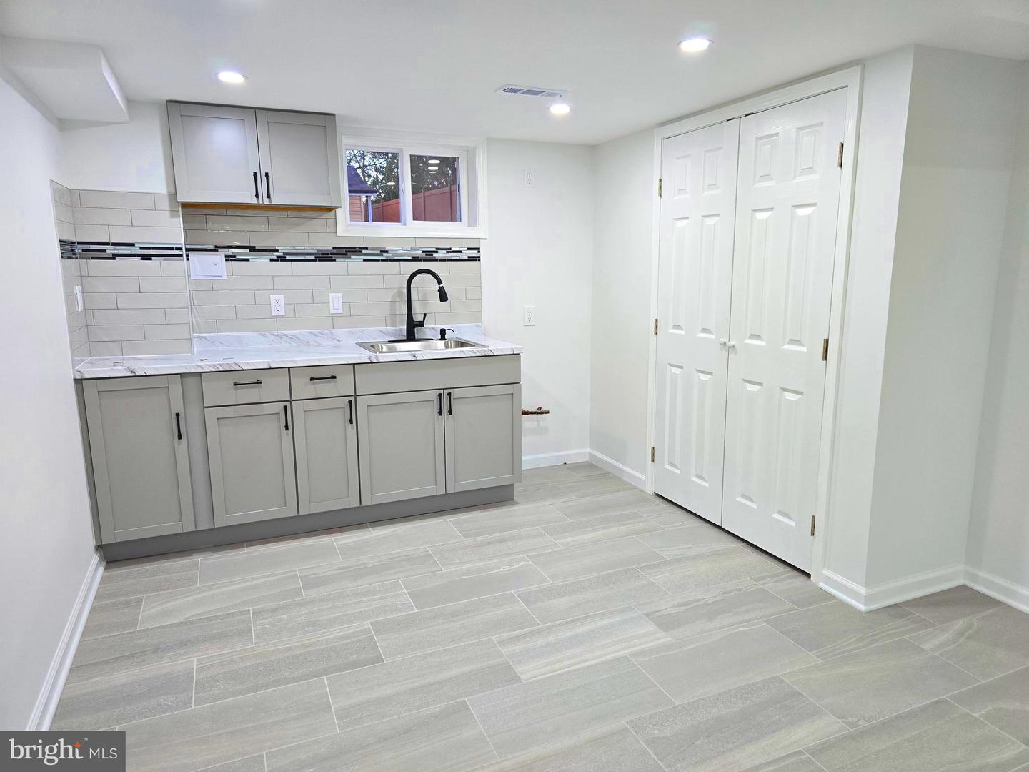 4813 LAWRENCE ST, ALEXANDRIA, Virginia 22309, 4 Bedrooms Bedrooms, ,2 BathroomsBathrooms,Residential,For sale,4813 LAWRENCE ST,VAFX2280608 MLS # VAFX2280608