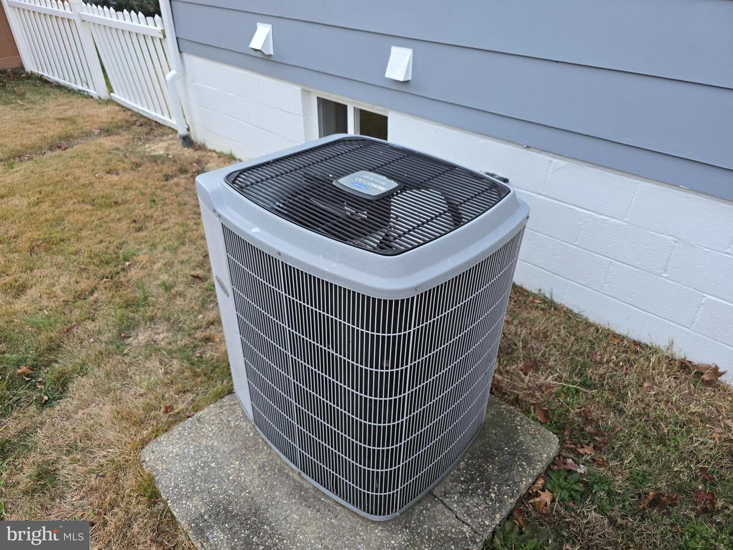 4813 LAWRENCE ST, ALEXANDRIA, Virginia 22309, 4 Bedrooms Bedrooms, ,2 BathroomsBathrooms,Residential,For sale,4813 LAWRENCE ST,VAFX2280608 MLS # VAFX2280608