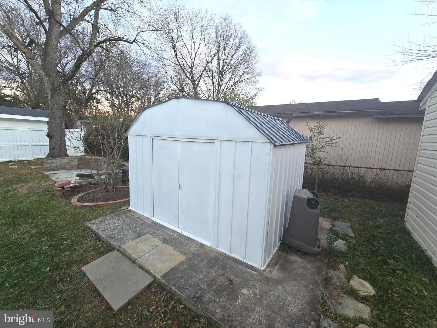 4813 LAWRENCE ST, ALEXANDRIA, Virginia 22309, 4 Bedrooms Bedrooms, ,2 BathroomsBathrooms,Residential,For sale,4813 LAWRENCE ST,VAFX2280608 MLS # VAFX2280608