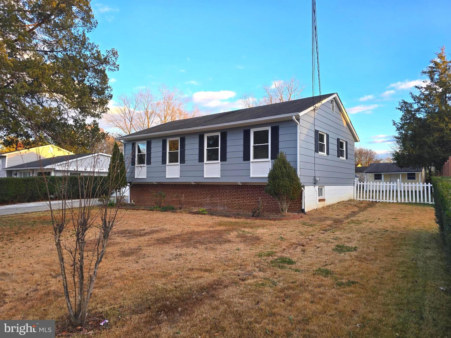 4813 LAWRENCE ST, ALEXANDRIA, Virginia 22309, 4 Bedrooms Bedrooms, ,2 BathroomsBathrooms,Residential,For sale,4813 LAWRENCE ST,VAFX2280608 MLS # VAFX2280608