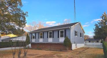 4813 LAWRENCE ST, ALEXANDRIA, Virginia 22309, 4 Bedrooms Bedrooms, ,2 BathroomsBathrooms,Residential,For sale,4813 LAWRENCE ST,VAFX2280608 MLS # VAFX2280608