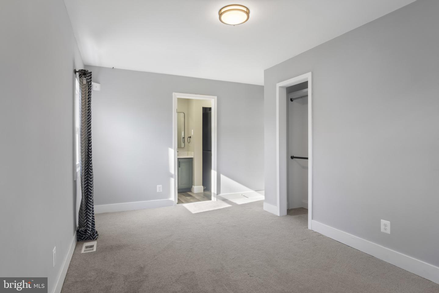 5 BREEZY HILL DR, STAFFORD, Virginia 22556, 5 Bedrooms Bedrooms, ,4 BathroomsBathrooms,Residential,For sale,5 BREEZY HILL DR,VAST2044450 MLS # VAST2044450