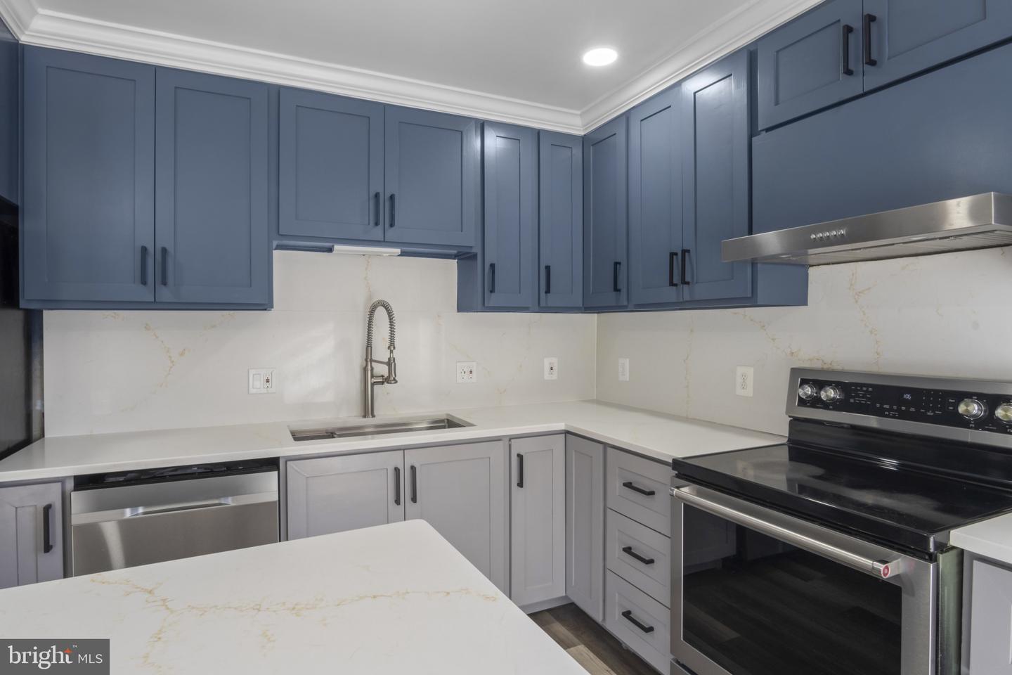 5 BREEZY HILL DR, STAFFORD, Virginia 22556, 5 Bedrooms Bedrooms, ,4 BathroomsBathrooms,Residential,For sale,5 BREEZY HILL DR,VAST2044450 MLS # VAST2044450