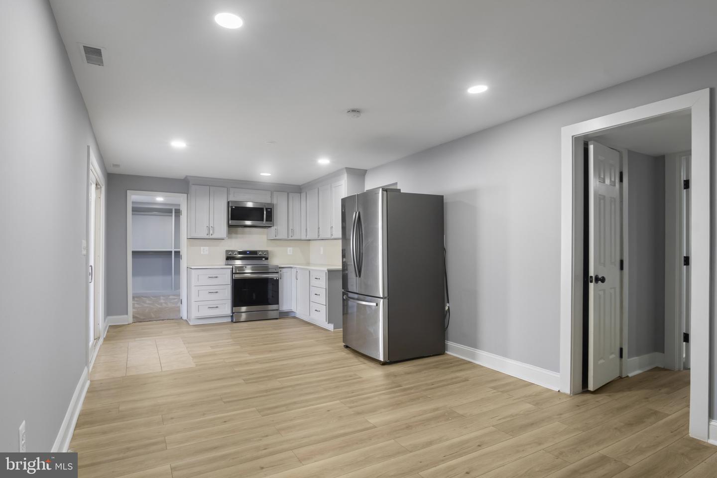 5 BREEZY HILL DR, STAFFORD, Virginia 22556, 5 Bedrooms Bedrooms, ,4 BathroomsBathrooms,Residential,For sale,5 BREEZY HILL DR,VAST2044450 MLS # VAST2044450