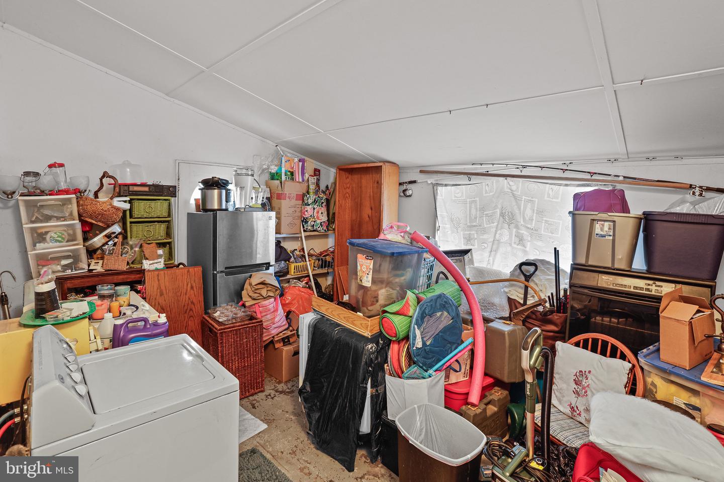 3504 WAKEFIELD ST, COLONIAL BEACH, Virginia 22443, 3 Bedrooms Bedrooms, 6 Rooms Rooms,2 BathroomsBathrooms,Residential,For sale,3504 WAKEFIELD ST,VAWE2010176 MLS # VAWE2010176