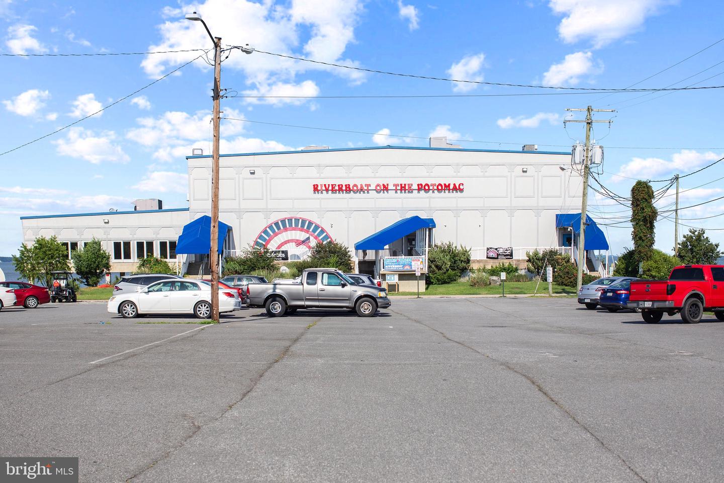 3504 WAKEFIELD ST, COLONIAL BEACH, Virginia 22443, 3 Bedrooms Bedrooms, 6 Rooms Rooms,2 BathroomsBathrooms,Residential,For sale,3504 WAKEFIELD ST,VAWE2010176 MLS # VAWE2010176