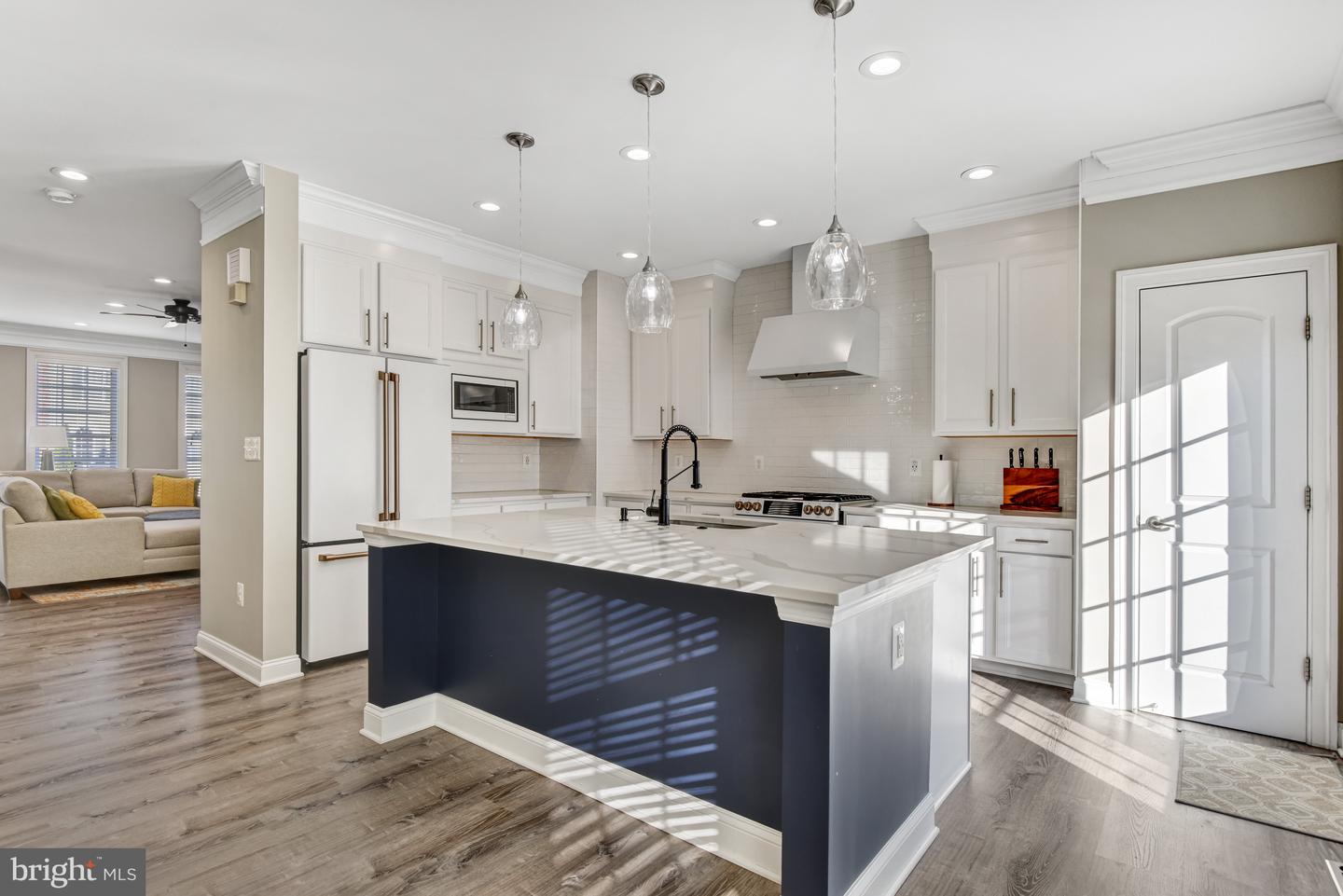 6899 BOOTHE LN, HAYMARKET, Virginia 20169, 3 Bedrooms Bedrooms, ,2 BathroomsBathrooms,Residential,For sale,6899 BOOTHE LN,VAPW2108416 MLS # VAPW2108416