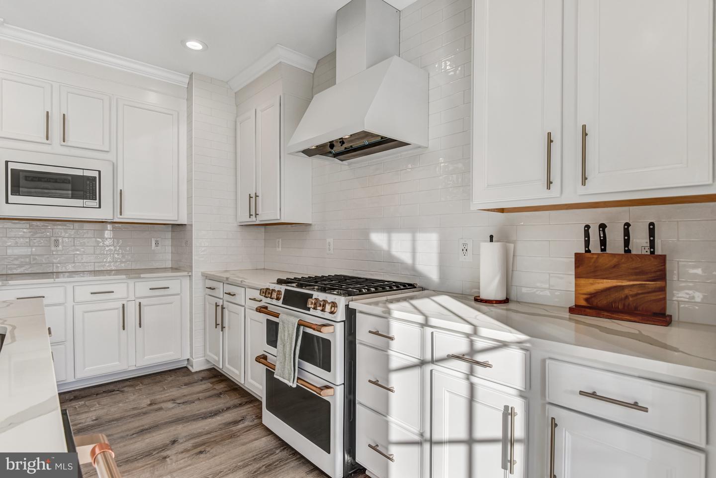 6899 BOOTHE LN, HAYMARKET, Virginia 20169, 3 Bedrooms Bedrooms, ,2 BathroomsBathrooms,Residential,For sale,6899 BOOTHE LN,VAPW2108416 MLS # VAPW2108416