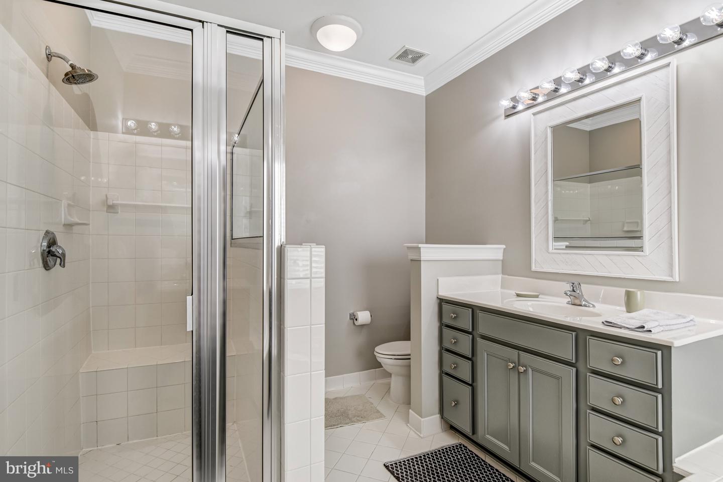 6899 BOOTHE LN, HAYMARKET, Virginia 20169, 3 Bedrooms Bedrooms, ,2 BathroomsBathrooms,Residential,For sale,6899 BOOTHE LN,VAPW2108416 MLS # VAPW2108416