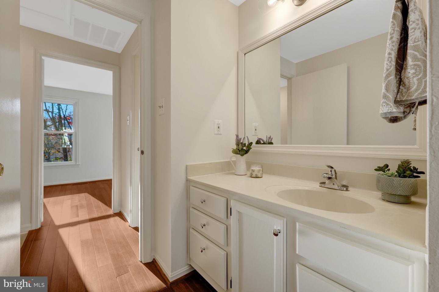 11200 SILENTWOOD LN, RESTON, Virginia 20191, 2 Bedrooms Bedrooms, ,2 BathroomsBathrooms,Residential,For sale,11200 SILENTWOOD LN,VAFX2280684 MLS # VAFX2280684 11200 SILENTWOOD LN, RESTON, Virginia 20191, 2 Bedrooms Bedrooms, ,2 BathroomsBathrooms,Residential,For sale,11200 SILENTWOOD LN,VAFX2280684 MLS # VAFX2280684