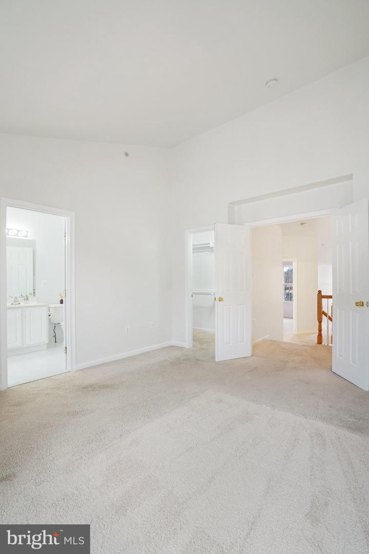 431 STANTON PL, ALEXANDRIA, Virginia 22304, 2 Bedrooms Bedrooms, ,2 BathroomsBathrooms,Residential,For sale,431 STANTON PL,VAAX2052086 MLS # VAAX2052086