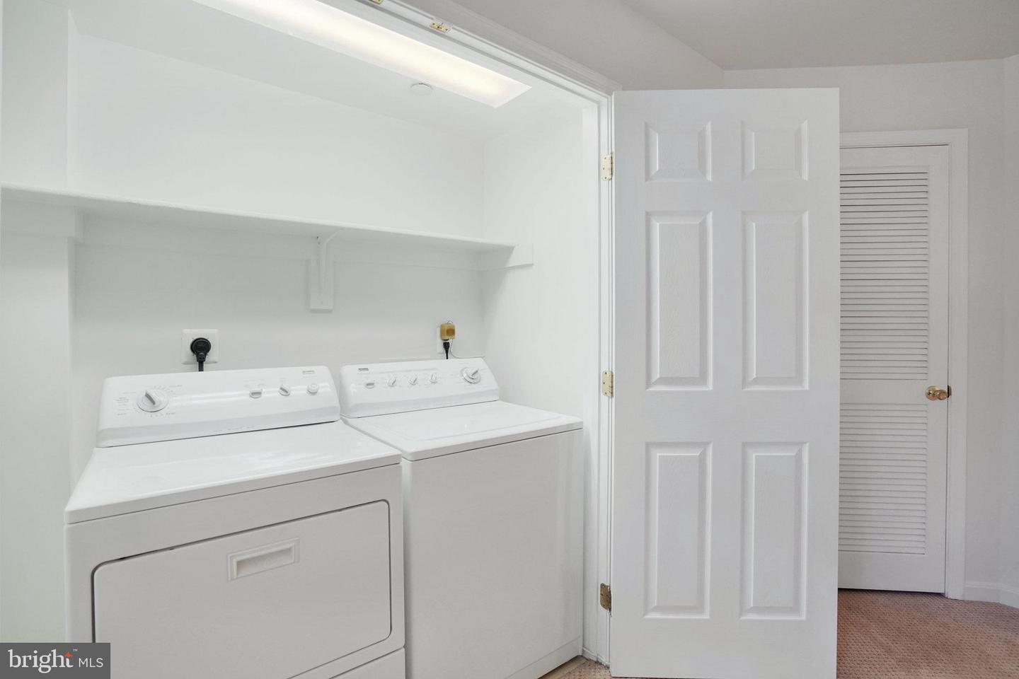 431 STANTON PL, ALEXANDRIA, Virginia 22304, 2 Bedrooms Bedrooms, ,2 BathroomsBathrooms,Residential,For sale,431 STANTON PL,VAAX2052086 MLS # VAAX2052086
