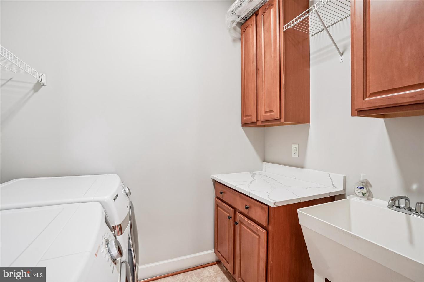 12441 GREAT FALLS DR, BRISTOW, Virginia 20136, 4 Bedrooms Bedrooms, ,3 BathroomsBathrooms,Residential,For sale,12441 GREAT FALLS DR,VAPW2108444 MLS # VAPW2108444