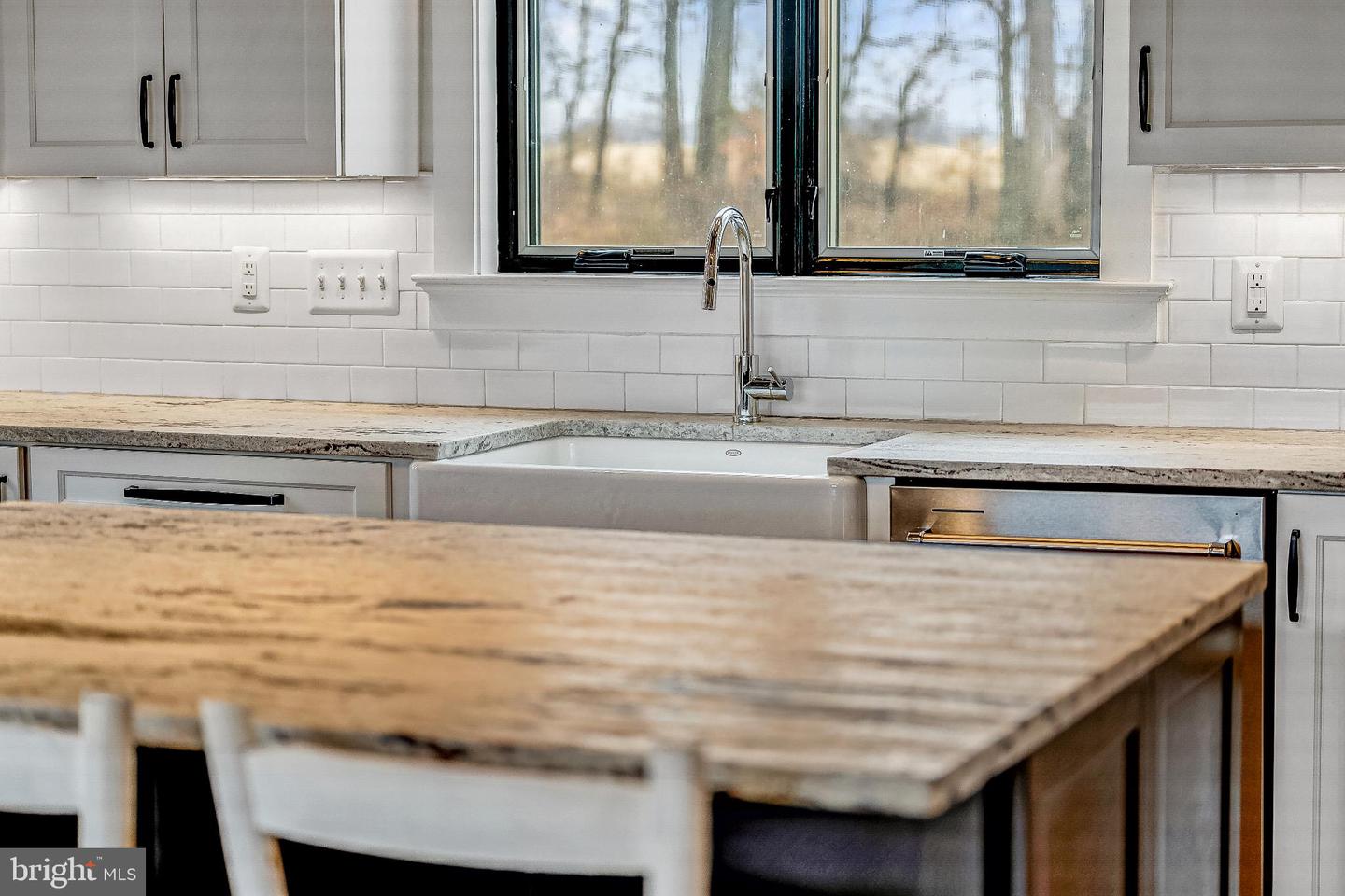 19116 NICHOLSON FARM LN, PURCELLVILLE, Virginia 20132, 4 Bedrooms Bedrooms, ,4 BathroomsBathrooms,Residential,For sale,19116 NICHOLSON FARM LN,VALO2111778 MLS # VALO2111778