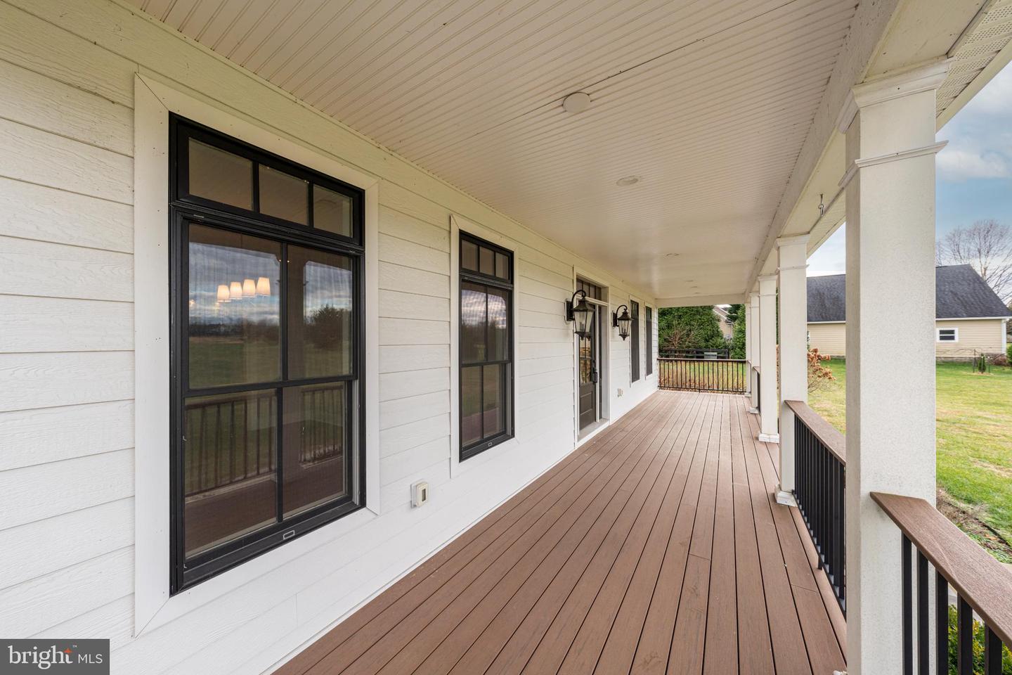 19116 NICHOLSON FARM LN, PURCELLVILLE, Virginia 20132, 4 Bedrooms Bedrooms, ,4 BathroomsBathrooms,Residential,For sale,19116 NICHOLSON FARM LN,VALO2111778 MLS # VALO2111778