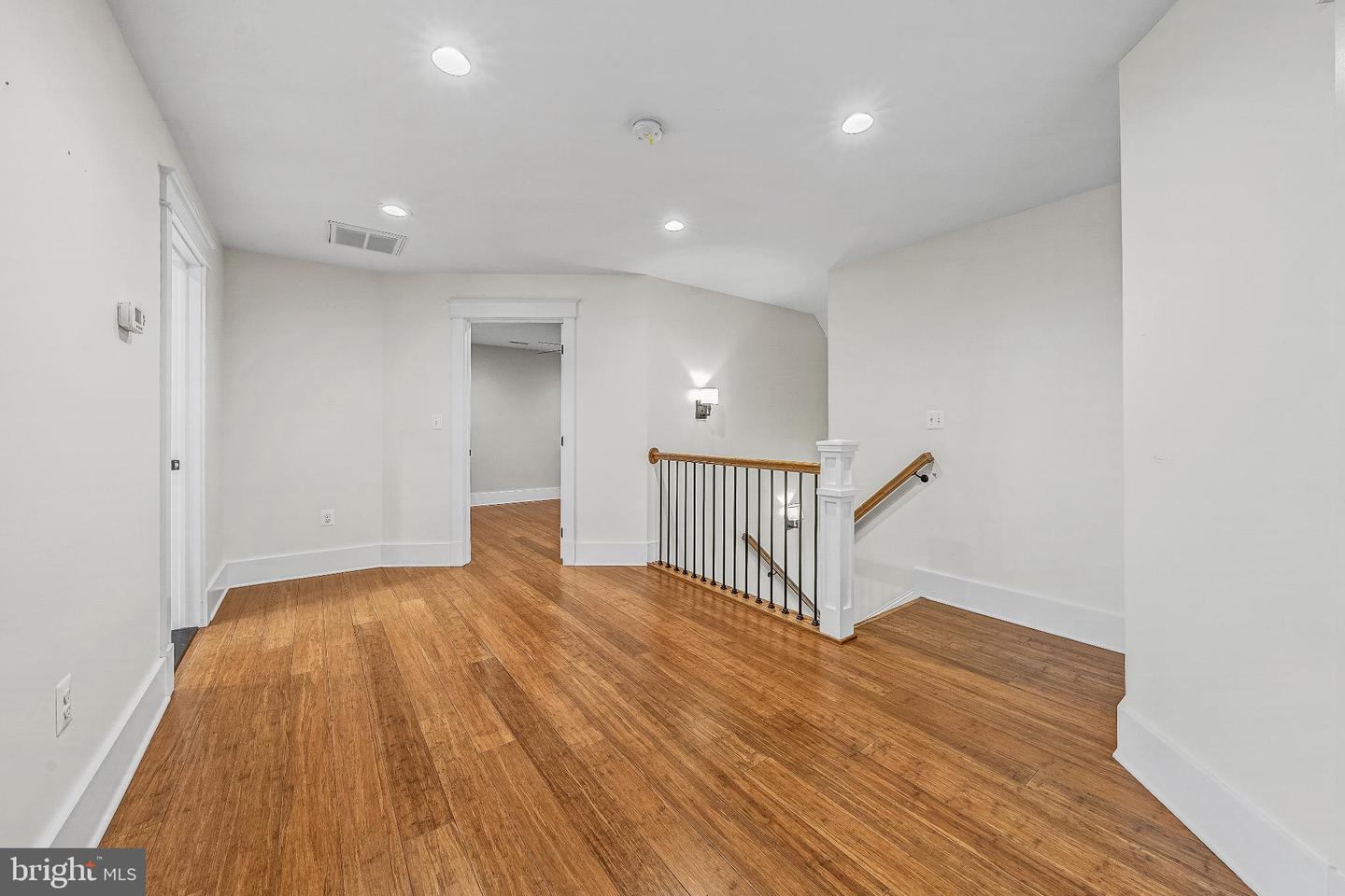 19116 NICHOLSON FARM LN, PURCELLVILLE, Virginia 20132, 4 Bedrooms Bedrooms, ,4 BathroomsBathrooms,Residential,For sale,19116 NICHOLSON FARM LN,VALO2111778 MLS # VALO2111778