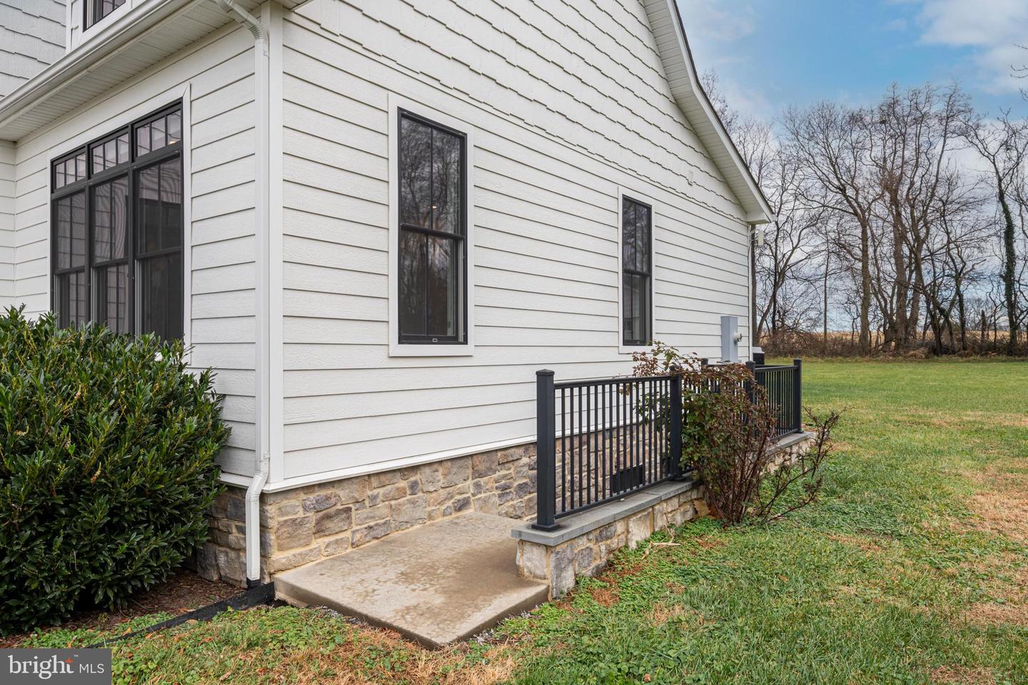 19116 NICHOLSON FARM LN, PURCELLVILLE, Virginia 20132, 4 Bedrooms Bedrooms, ,4 BathroomsBathrooms,Residential,For sale,19116 NICHOLSON FARM LN,VALO2111778 MLS # VALO2111778