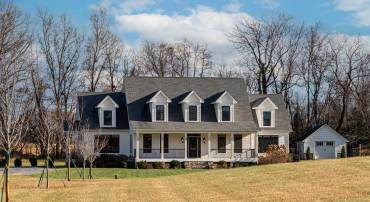 19116 NICHOLSON FARM LN, PURCELLVILLE, Virginia 20132, 4 Bedrooms Bedrooms, ,4 BathroomsBathrooms,Residential,For sale,19116 NICHOLSON FARM LN,VALO2111778 MLS # VALO2111778