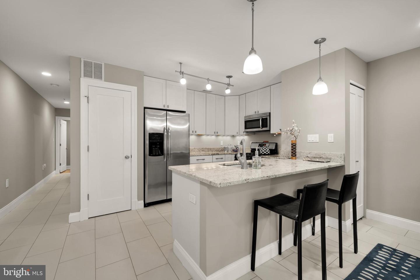 1135 6TH ST NW #1, WASHINGTON, District Of Columbia 20001, 2 Bedrooms Bedrooms, ,2 BathroomsBathrooms,Residential,For sale,1135 6TH ST NW #1,DCDC2233430 MLS # DCDC2233430