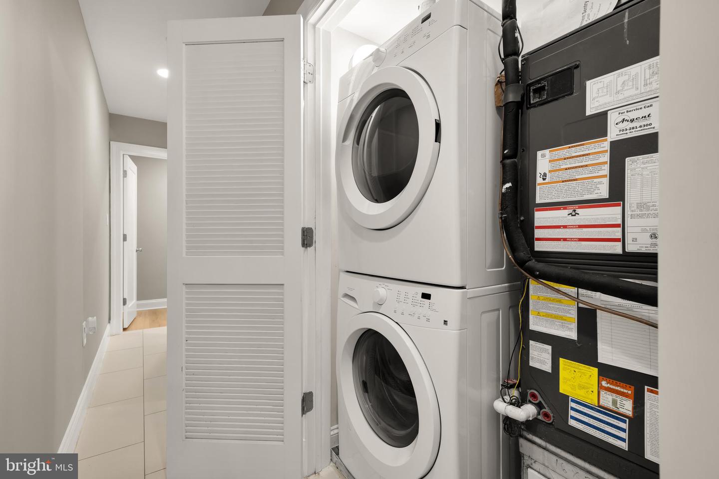 1135 6TH ST NW #1, WASHINGTON, District Of Columbia 20001, 2 Bedrooms Bedrooms, ,2 BathroomsBathrooms,Residential,For sale,1135 6TH ST NW #1,DCDC2233430 MLS # DCDC2233430