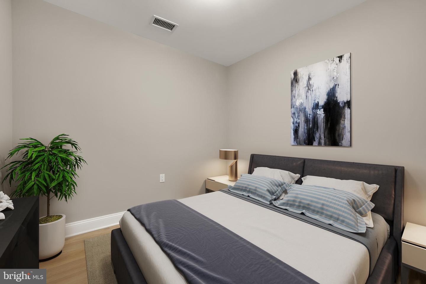 1135 6TH ST NW #1, WASHINGTON, District Of Columbia 20001, 2 Bedrooms Bedrooms, ,2 BathroomsBathrooms,Residential,For sale,1135 6TH ST NW #1,DCDC2233430 MLS # DCDC2233430