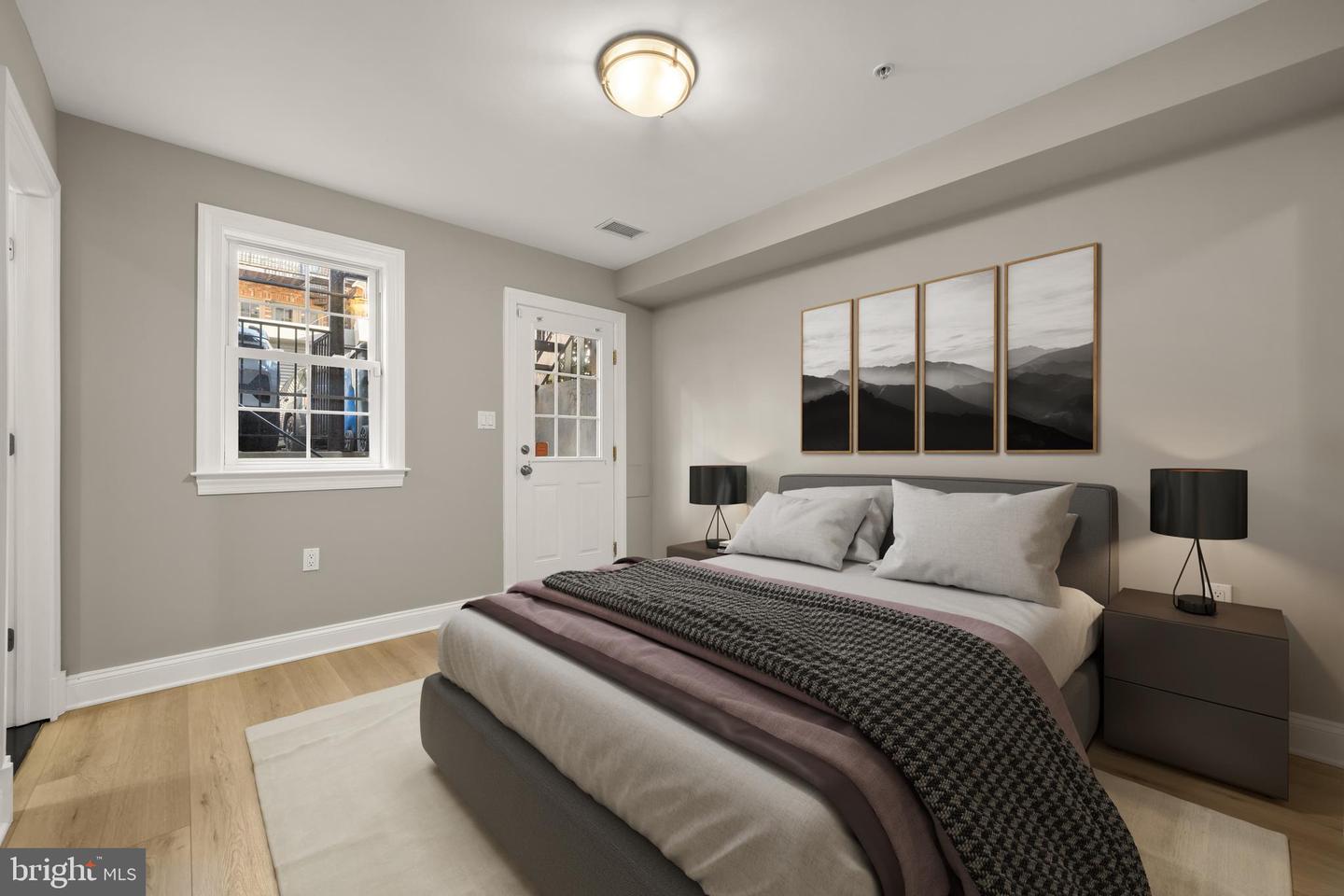 1135 6TH ST NW #1, WASHINGTON, District Of Columbia 20001, 2 Bedrooms Bedrooms, ,2 BathroomsBathrooms,Residential,For sale,1135 6TH ST NW #1,DCDC2233430 MLS # DCDC2233430