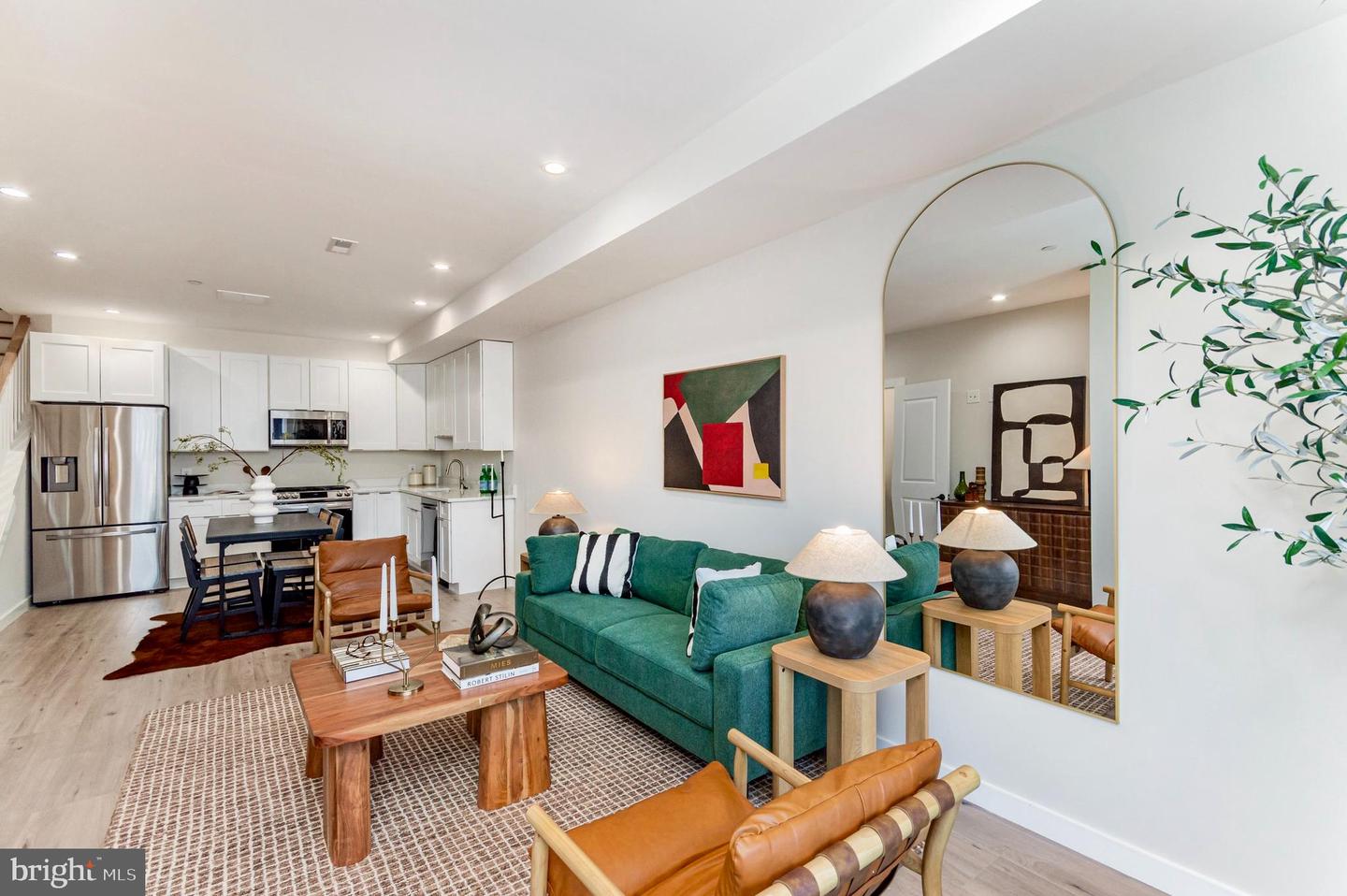 2116 4TH ST NE #B, WASHINGTON, District Of Columbia 20002, 2 Bedrooms Bedrooms, ,2 BathroomsBathrooms,Residential,For sale,2116 4TH ST NE #B,DCDC2233496 MLS # DCDC2233496