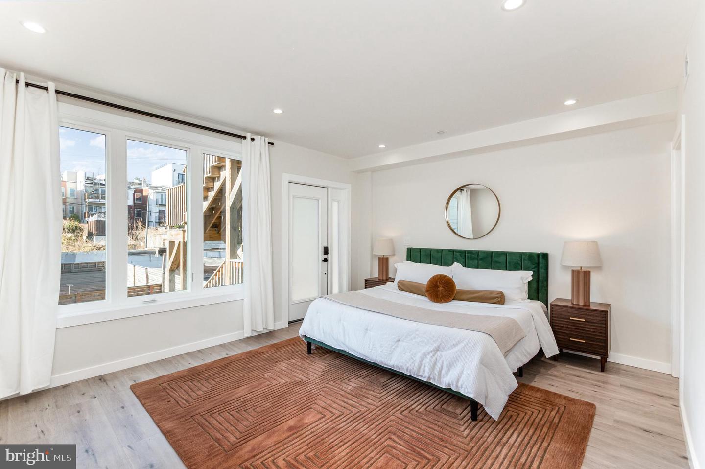 2116 4TH ST NE #B, WASHINGTON, District Of Columbia 20002, 2 Bedrooms Bedrooms, ,2 BathroomsBathrooms,Residential,For sale,2116 4TH ST NE #B,DCDC2233496 MLS # DCDC2233496