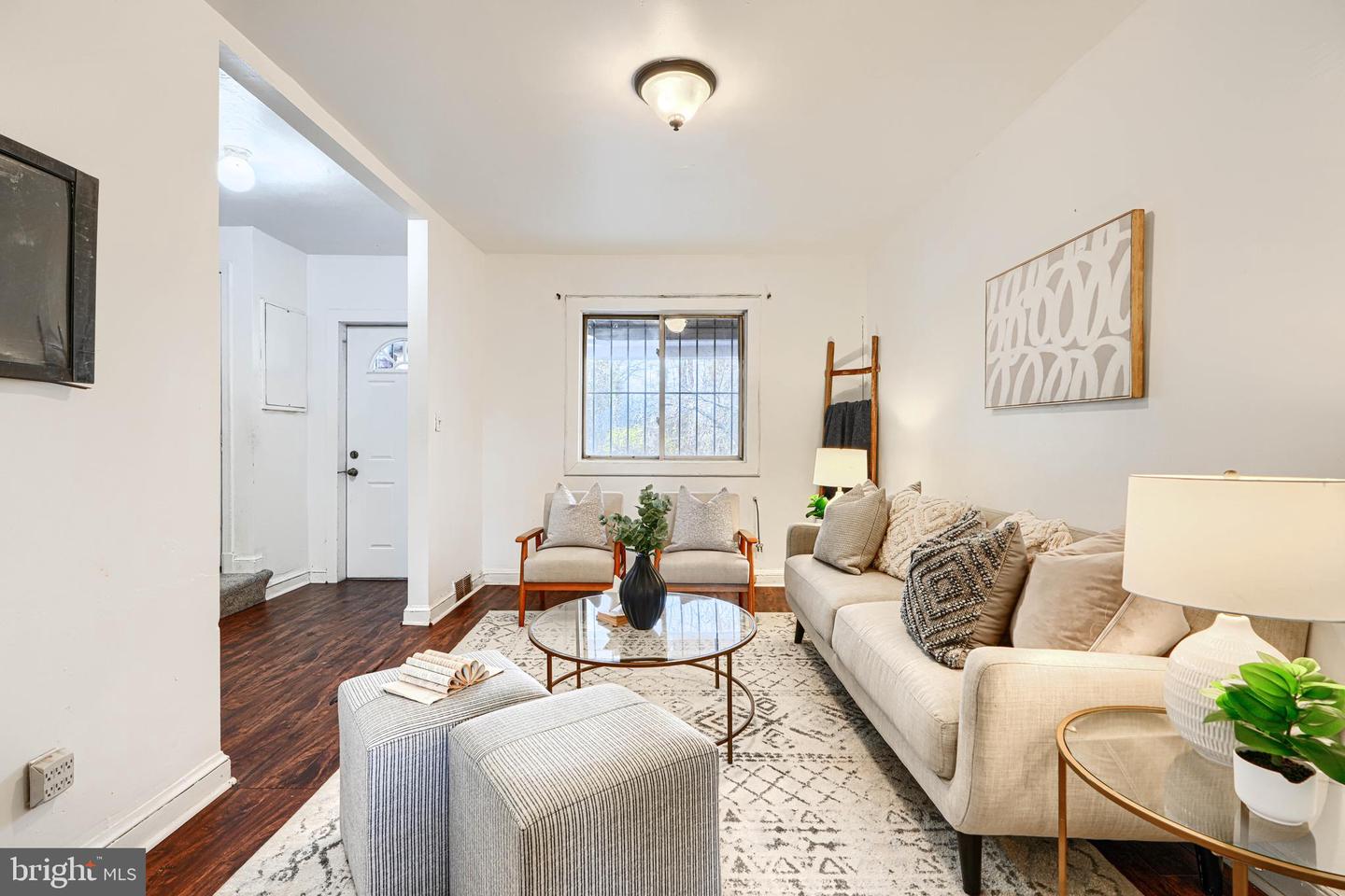 537 42ND ST NE, WASHINGTON, District Of Columbia 20019, 3 Bedrooms Bedrooms, ,3 BathroomsBathrooms,Residential,For sale,537 42ND ST NE,DCDC2233506 MLS # DCDC2233506