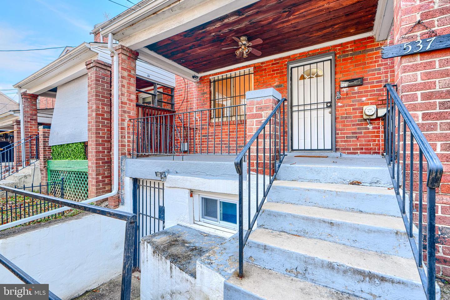 537 42ND ST NE, WASHINGTON, District Of Columbia 20019, 3 Bedrooms Bedrooms, ,3 BathroomsBathrooms,Residential,For sale,537 42ND ST NE,DCDC2233506 MLS # DCDC2233506