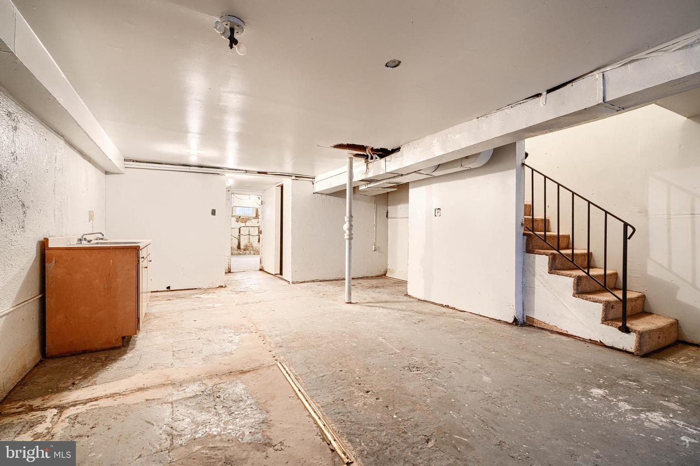 537 42ND ST NE, WASHINGTON, District Of Columbia 20019, 3 Bedrooms Bedrooms, ,3 BathroomsBathrooms,Residential,For sale,537 42ND ST NE,DCDC2233506 MLS # DCDC2233506