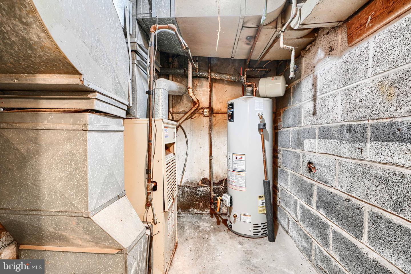 537 42ND ST NE, WASHINGTON, District Of Columbia 20019, 3 Bedrooms Bedrooms, ,3 BathroomsBathrooms,Residential,For sale,537 42ND ST NE,DCDC2233506 MLS # DCDC2233506