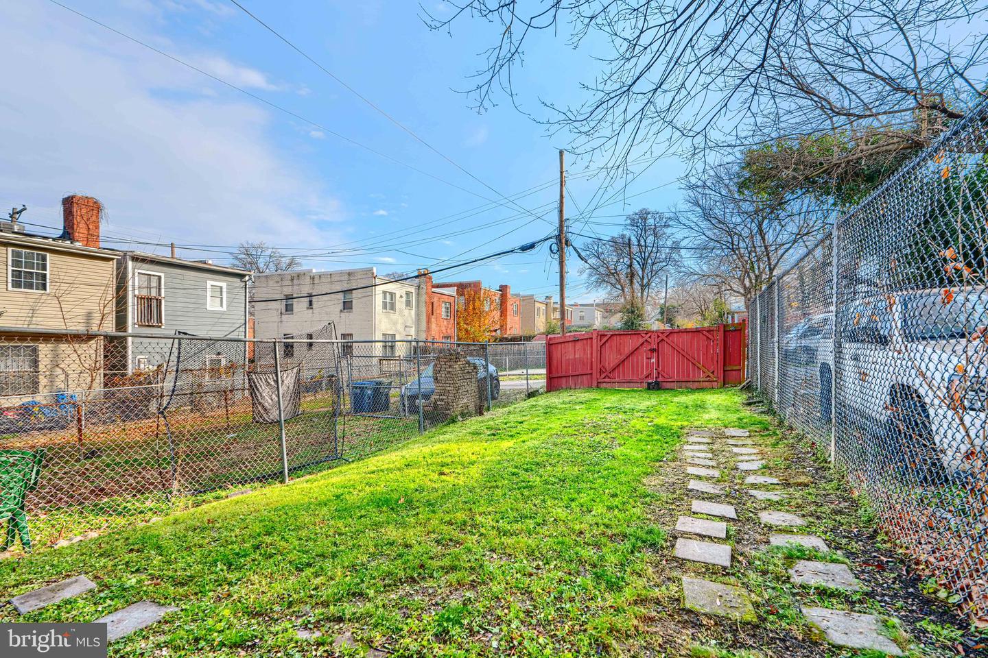 537 42ND ST NE, WASHINGTON, District Of Columbia 20019, 3 Bedrooms Bedrooms, ,3 BathroomsBathrooms,Residential,For sale,537 42ND ST NE,DCDC2233506 MLS # DCDC2233506