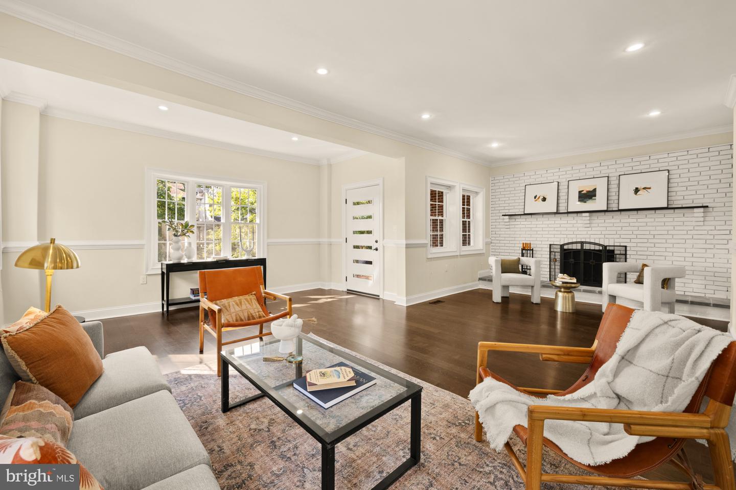 1406 LAWRENCE ST NE, WASHINGTON, District Of Columbia 20017, 4 Bedrooms Bedrooms, ,3 BathroomsBathrooms,Residential,For sale,1406 LAWRENCE ST NE,DCDC2233568 MLS # DCDC2233568