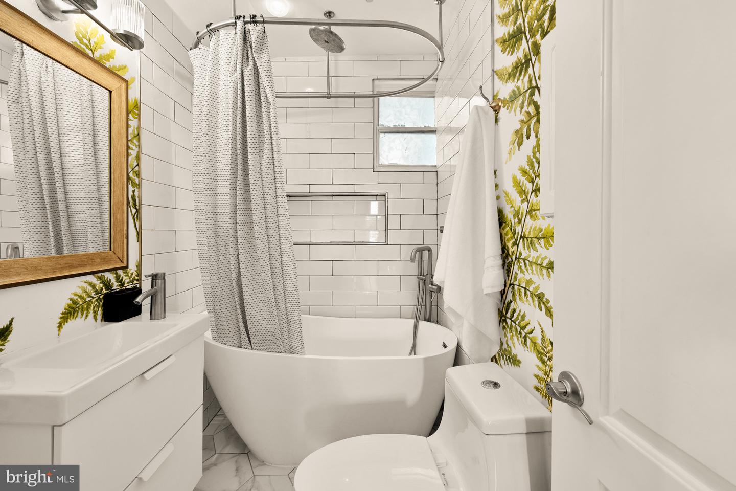 1406 LAWRENCE ST NE, WASHINGTON, District Of Columbia 20017, 4 Bedrooms Bedrooms, ,3 BathroomsBathrooms,Residential,For sale,1406 LAWRENCE ST NE,DCDC2233568 MLS # DCDC2233568