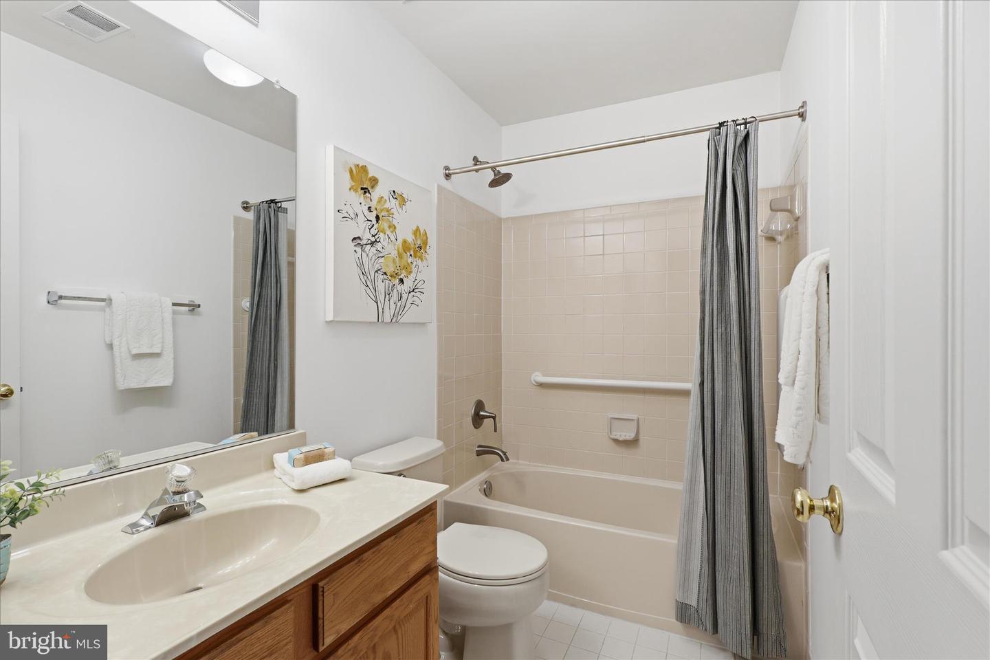 4126 GROVER GLEN CT, FAIRFAX, Virginia 22030, 3 Bedrooms Bedrooms, ,3 BathroomsBathrooms,Residential,For sale,4126 GROVER GLEN CT,VAFX2281316 MLS # VAFX2281316